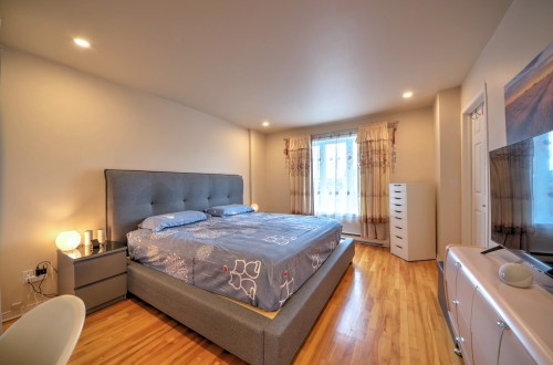 Chambre à coucher principale - 475 Rue Thérèse, Brossard, QC - Indoor Photo Showing Bedroom