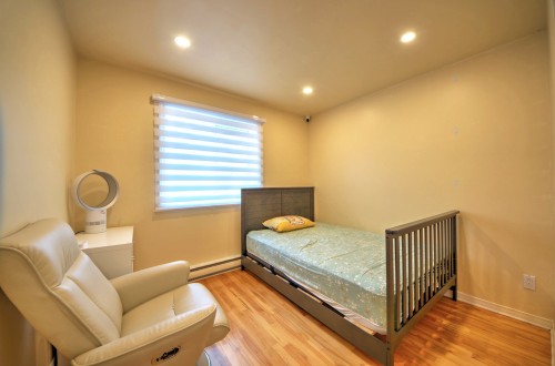 Chambre à coucher - 475 Rue Thérèse, Brossard, QC - Indoor Photo Showing Bedroom