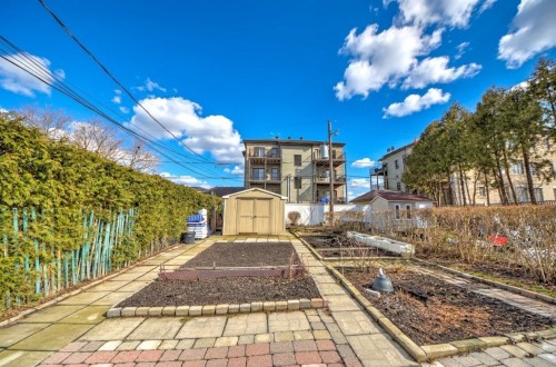 Cour - 475 Rue Thérèse, Brossard, QC - Outdoor