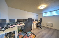 Bureau - 