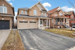 82 Lampkin Street  Georgina, ON L0E 1R0