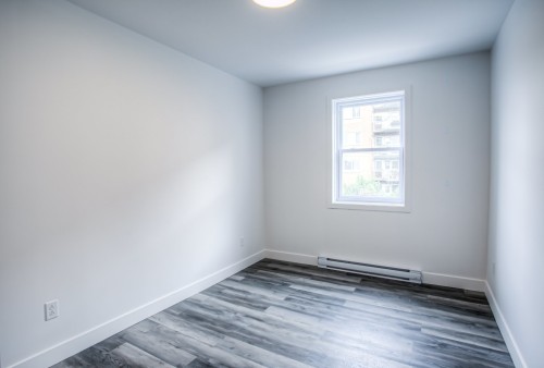 Chambre à coucher principale - 12-4570 Av. Walkley, Montréal (Côte-Des-Neiges/Notre-Dame-De-Grâce), QC - Indoor Photo Showing Other Room