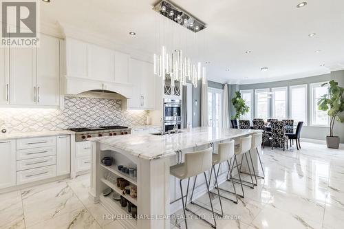 44 Herringbone Crescent, Brampton, ON - Indoor Photo Showing Kitchen With Upgraded Kitchen