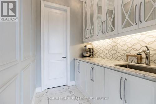 44 Herringbone Crescent, Brampton, ON - Indoor Photo Showing Other Room