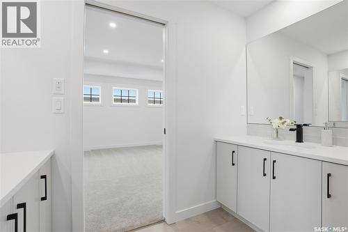 150 Haverstock Crescent, Saskatoon, SK - Indoor Photo Showing Bathroom