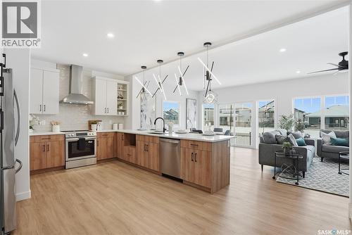 150 Haverstock Crescent, Saskatoon, SK - Indoor Photo Showing Kitchen With Upgraded Kitchen