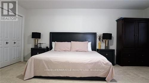 120 South Creek Drive, Kitchener, ON - Indoor Photo Showing Bedroom