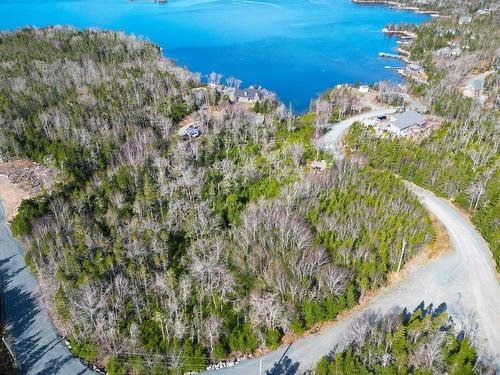 22 Crown Drive, Blind Bay, NS 