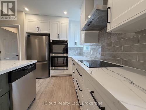 405 Upper Wentworth Street, Hamilton, ON - Indoor Photo Showing Kitchen