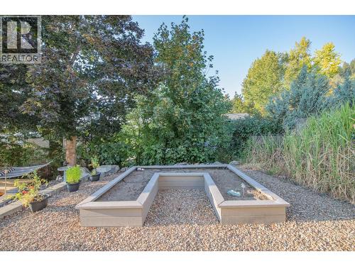 Garden area on side of home - 702 Cypress Drive, Coldstream, BC - Outdoor