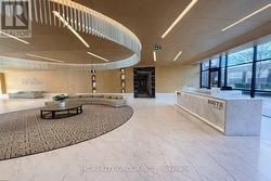 99 THE DONWAY W Toronto, ON M3C 0N8