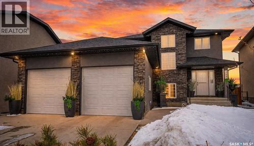 143 Pickard BAY  Saskatoon, SK S7W 0G8