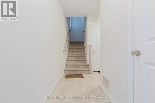 92 - 10 Birmingham Drive, Cambridge, ON - Indoor Photo Showing Other Room