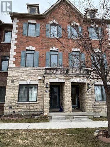 26 DELFT DRIVE  Markham, ON L6C 0Z1