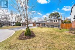 225 BARRYMORE COURT  Burlington, ON L7T 1B7