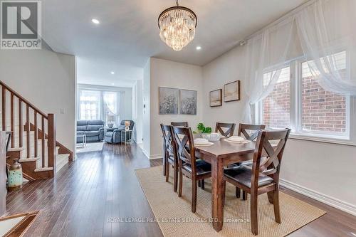 206 Brigadoon Drive, Hamilton, ON - Indoor Photo Showing Dining Room