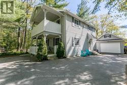 101 32ND STREET S  Wasaga Beach, ON L9Z 2S6