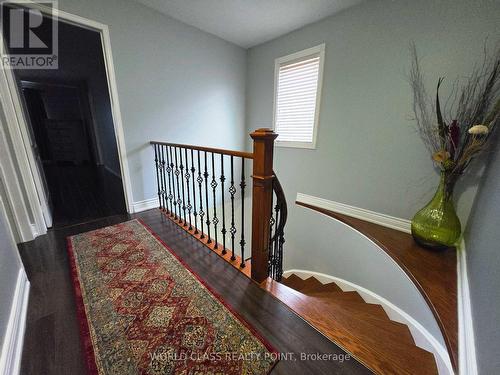 6136 Ford Road, Mississauga, ON - Indoor Photo Showing Other Room