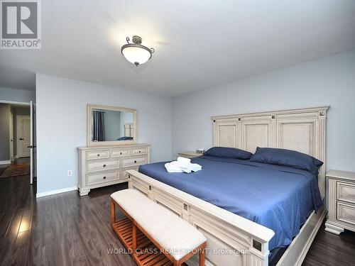 6136 Ford Road, Mississauga, ON - Indoor Photo Showing Bedroom