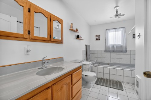Bathroom - 274 1Re Avenue Du Domaine-Morin, Saint-Gabriel-De-Brandon, QC - Indoor Photo Showing Other Room