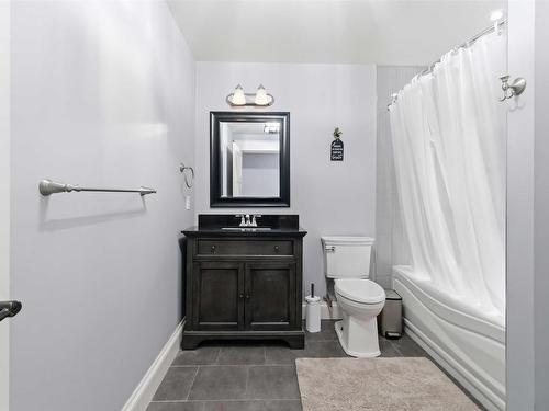 60 Amesbury Gate, Bedford, NS 