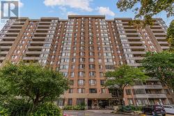 604 - 5 LISA STREET Brampton, ON L6T 4T4