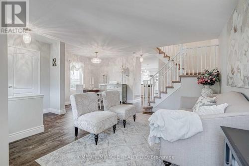 149 Carnwith Drive E, Whitby, ON - Indoor Photo Showing Living Room