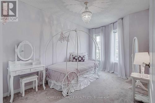 149 Carnwith Drive E, Whitby, ON - Indoor Photo Showing Bedroom