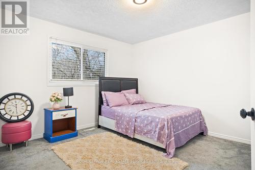 289 Hungerford Street, London East, ON - Indoor Photo Showing Bedroom