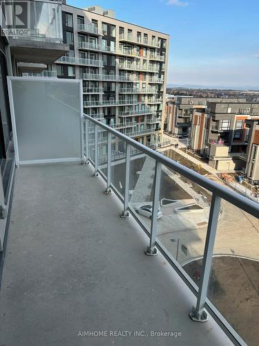 621 - 2 David Eyer Road, Richmond Hill, ON - Outdoor With Balcony With Exterior