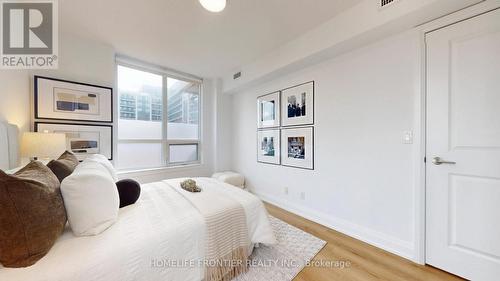 223 - 370 Highway 7 E, Richmond Hill, ON - Indoor Photo Showing Bedroom