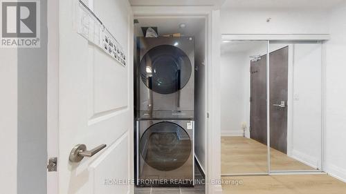 223 - 370 Highway 7 E, Richmond Hill, ON - Indoor Photo Showing Laundry Room