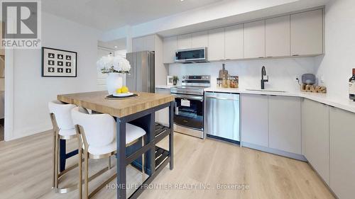 223 - 370 Highway 7 E, Richmond Hill, ON - Indoor Photo Showing Kitchen With Stainless Steel Kitchen