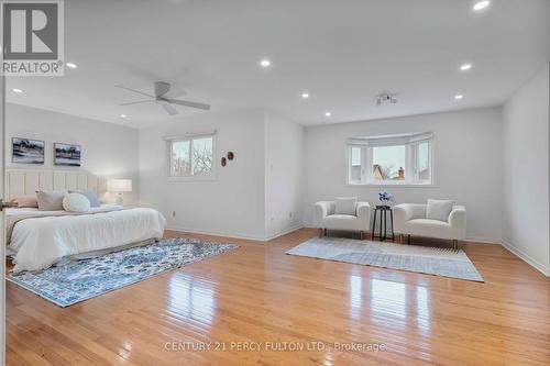 5393 Glen Erin Drive, Mississauga, ON - Indoor Photo Showing Bedroom