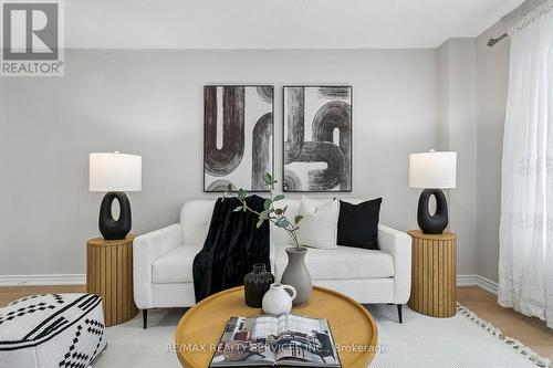 4291 Beacon Lane, Mississauga, ON - Indoor