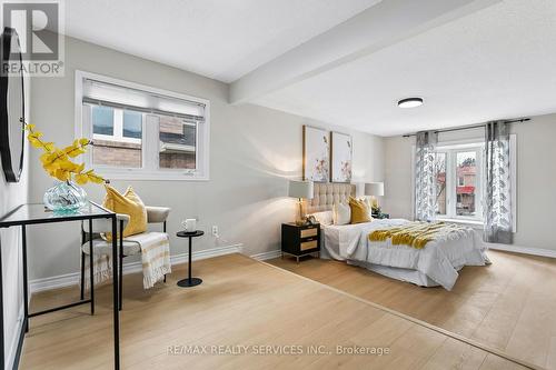 4291 Beacon Lane, Mississauga, ON - Indoor Photo Showing Bedroom