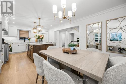 1390 Halifax Place, Burlington, ON - Indoor Photo Showing Dining Room