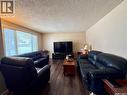 518 Upland Drive, Regina, SK  - Indoor Photo Showing Living Room 
