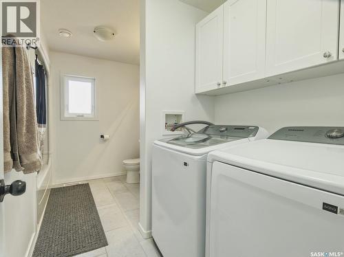 304 2Nd Avenue E, Biggar, SK - Indoor Photo Showing Laundry Room