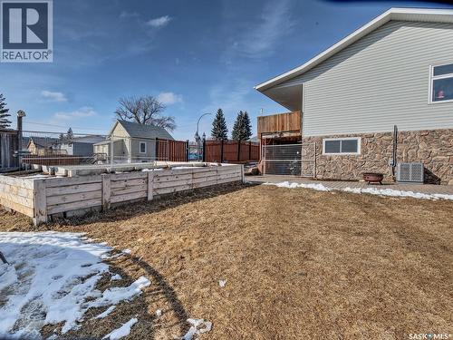 304 2Nd Avenue E, Biggar, SK - Outdoor