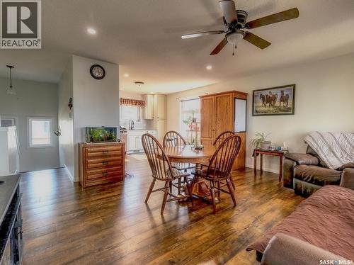 304 2Nd Avenue E, Biggar, SK - Indoor