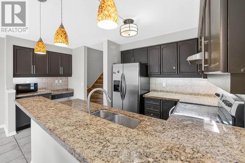 876 Scollard Court, Mississauga, ON - Indoor Photo Showing Kitchen With Stainless Steel Kitchen With Double Sink