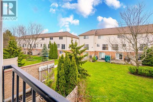 876 Scollard Court, Mississauga, ON - Outdoor