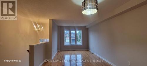 876 Scollard Court, Mississauga, ON - Indoor Photo Showing Other Room