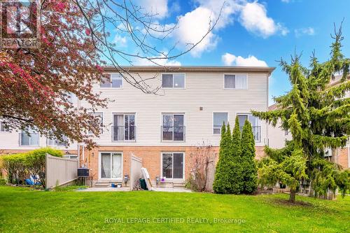 876 Scollard Court, Mississauga, ON - Outdoor