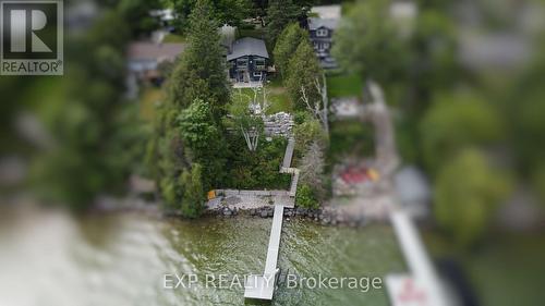 2295 LAKESHORE ROAD E  Oro-Medonte, ON L0L 1T0