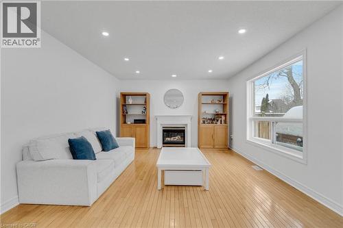 191 Hawkswood Trail, Hamilton, ON - Indoor Photo Showing Living Room With Fireplace