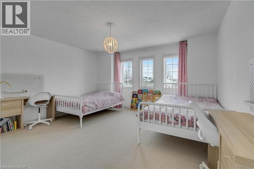 191 Hawkswood Trail, Hamilton, ON - Indoor Photo Showing Bedroom