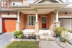 100 SELKIRK DRIVE Richmond Hill, ON L4B 4S4