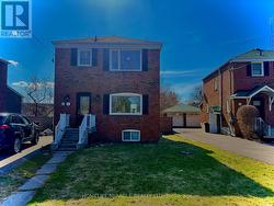12 ROSELM ROAD Toronto, ON M1R 3Y6